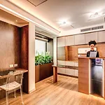 Art 4* Roma